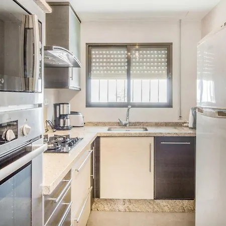 Holiday home Awesome In Alberique With Kitchen *